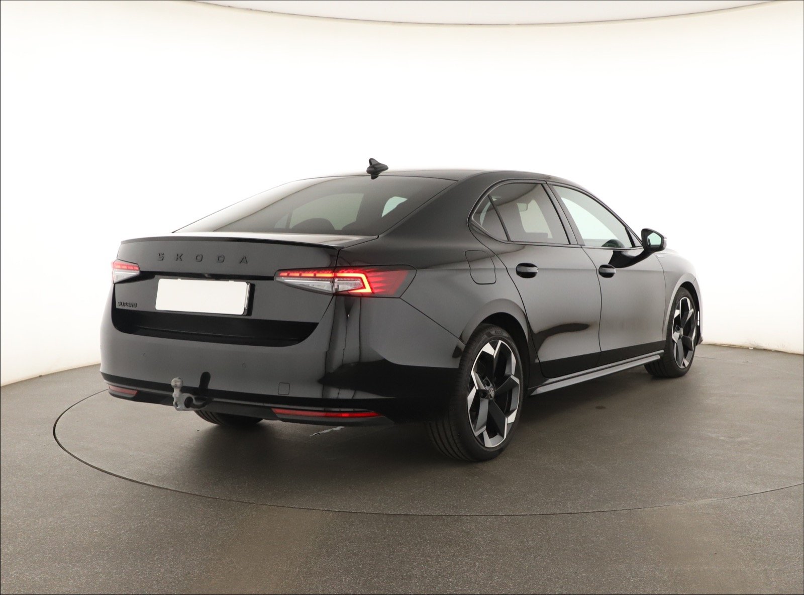 Škoda Superb - 2025