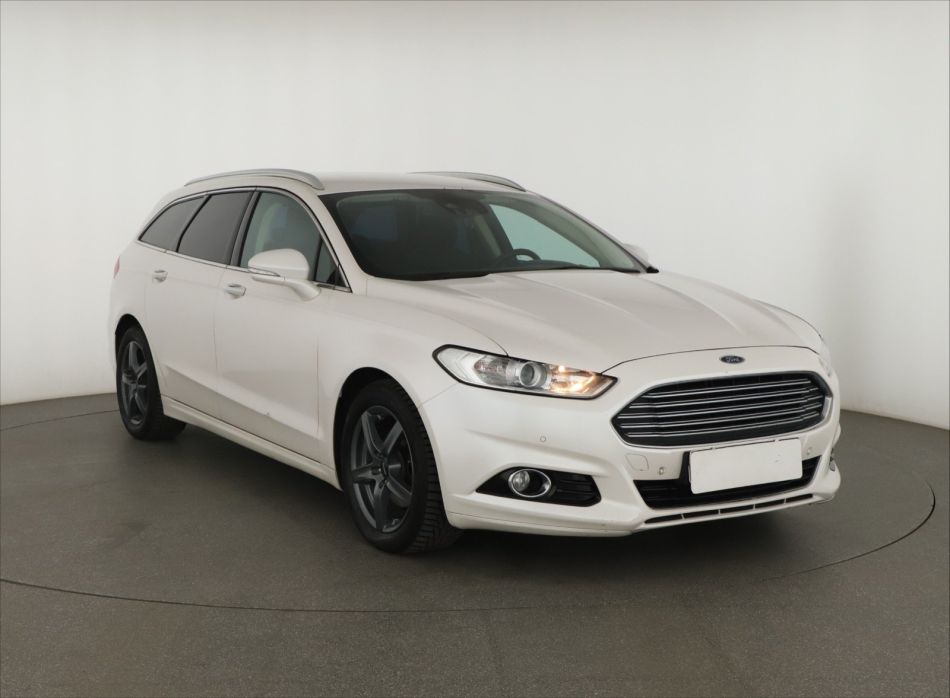 Ford Mondeo - 2015