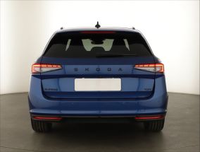 Škoda Superb - 2025