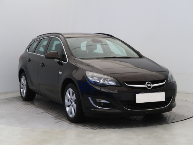 Opel Astra 2015