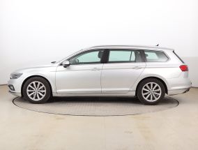 Volkswagen Passat - 2020