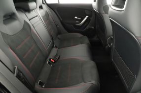 Mercedes-Benz A - 2025