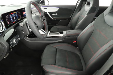 Mercedes-Benz A - 2025