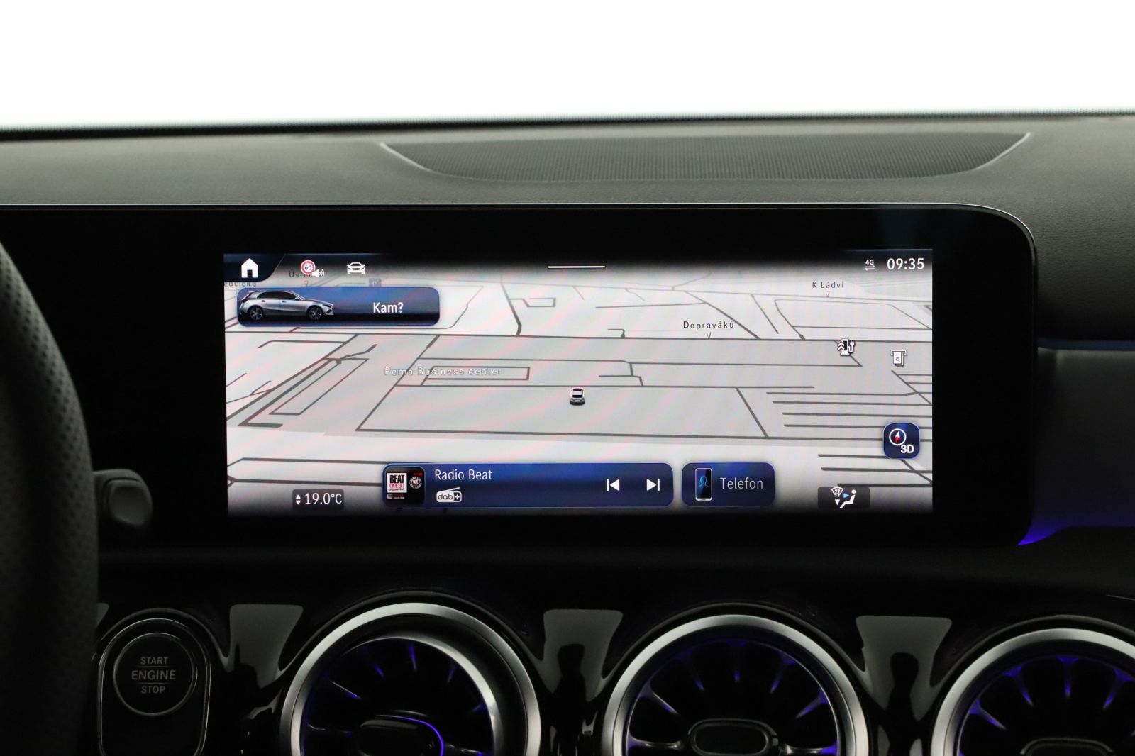 Mercedes-Benz A - 2025
