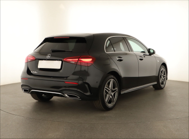 Mercedes-Benz A - 2025