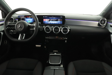 Mercedes-Benz A - 2025