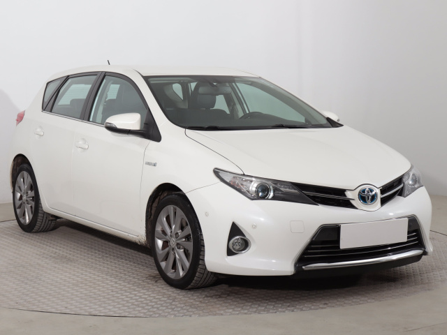 Toyota Auris 2013