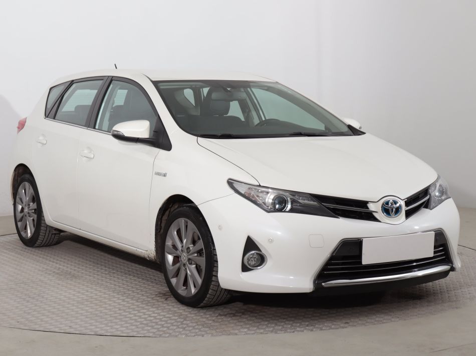 Toyota Auris - 2013