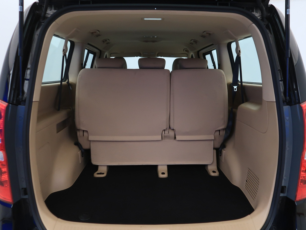 Hyundai H-1 Tour