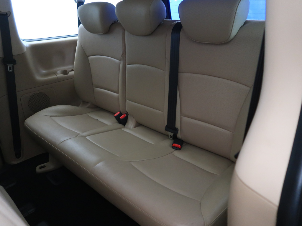 Hyundai H-1 Tour