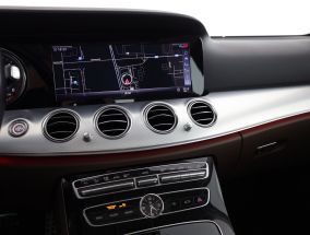 Mercedes-Benz E - 2019