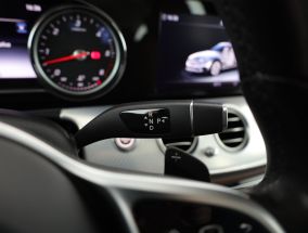 Mercedes-Benz E - 2019