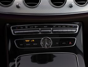 Mercedes-Benz E - 2019