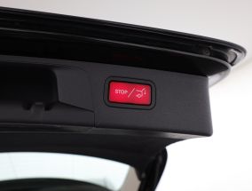Mercedes-Benz E - 2019