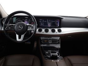 Mercedes-Benz E - 2019