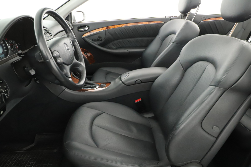Mercedes-Benz CLK