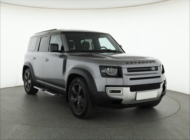 Land Rover Defender 2022