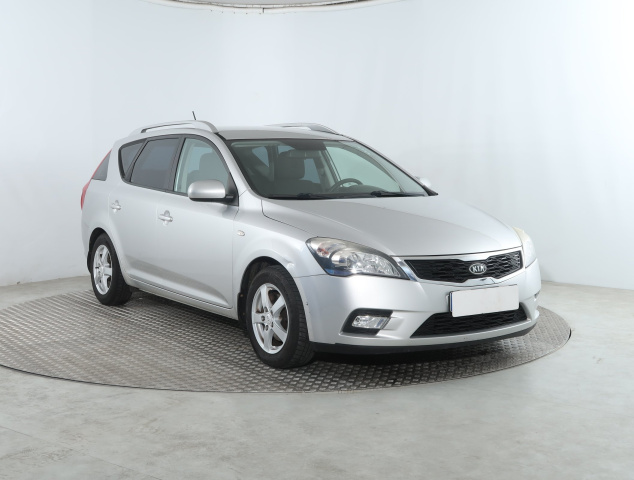 Kia Ceed 2012