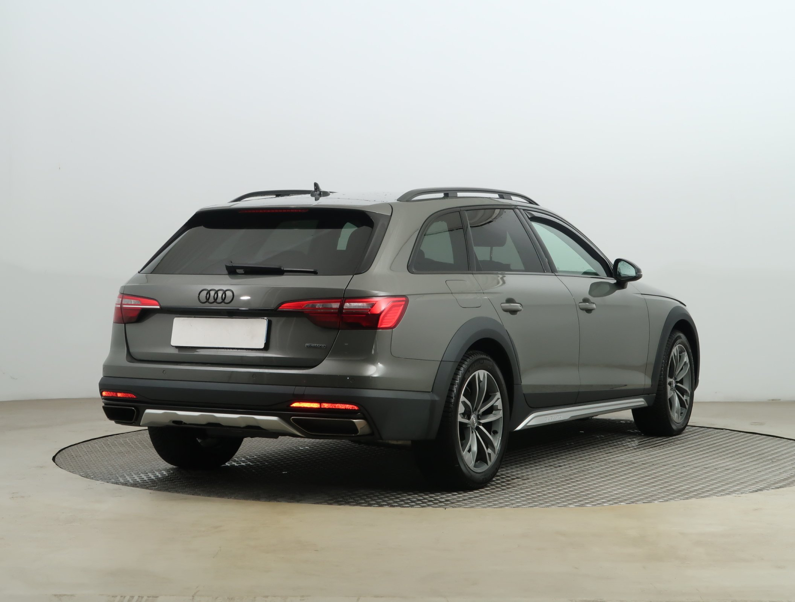 Audi Allroad A4 - 2023