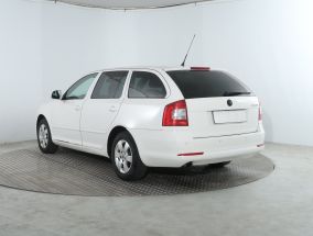 Skoda Octavia - 2011