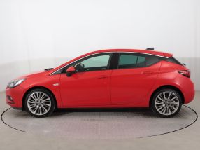 Opel Astra - 2015