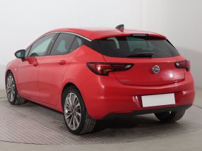 Opel Astra - 2015
