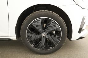 Škoda Scala - 2025