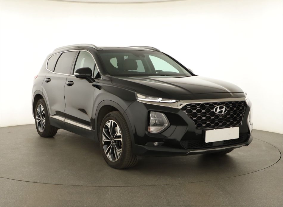 Hyundai Santa Fe - 2019