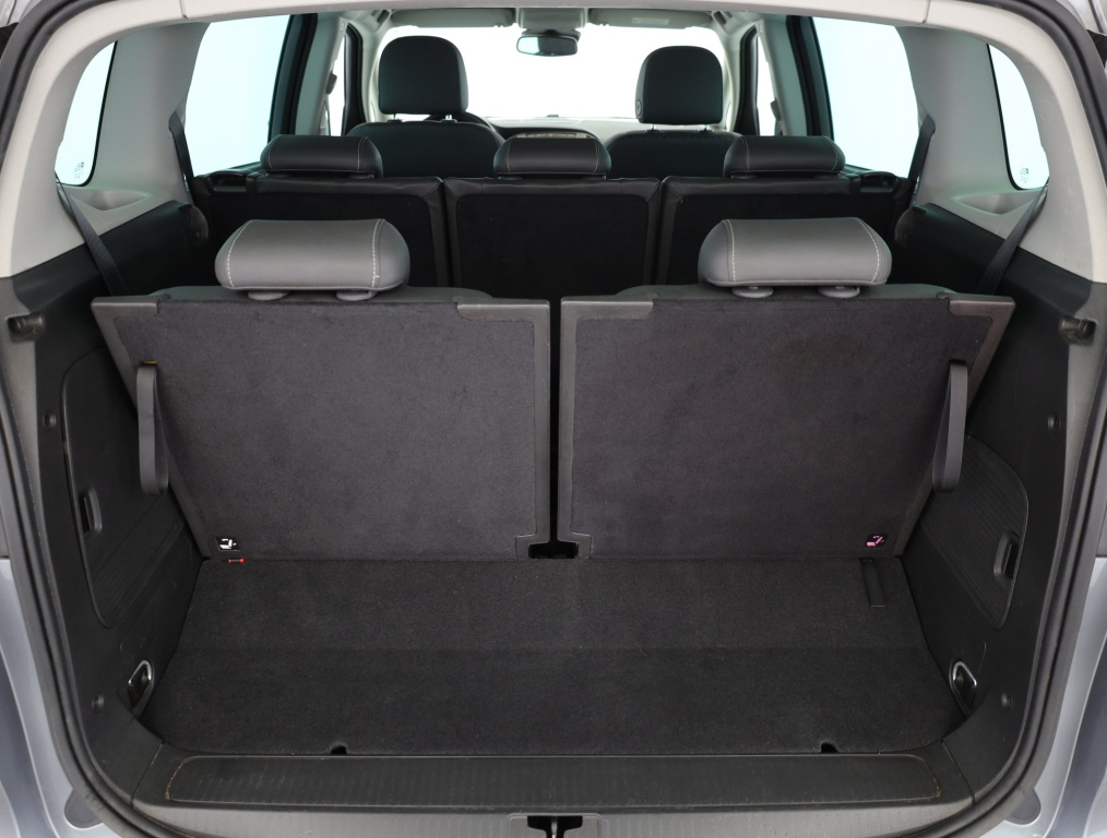 Opel Zafira Tourer