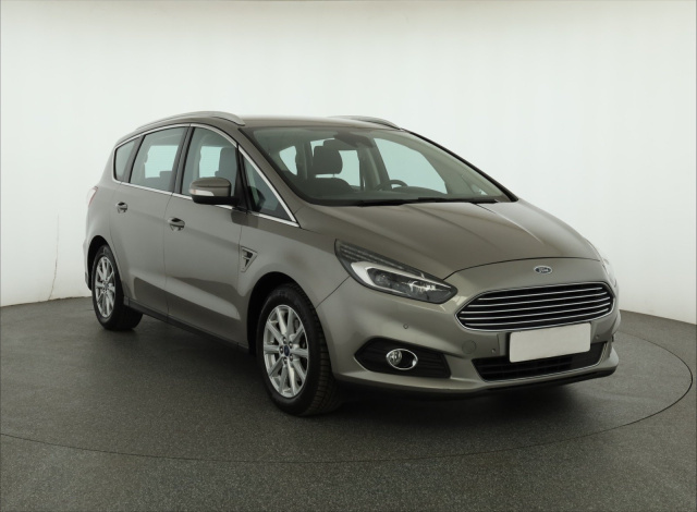 Ford S-Max 2016