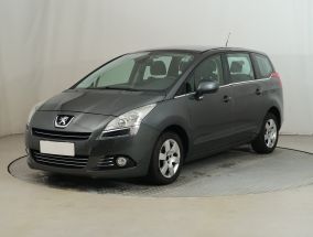 Peugeot 5008 - 2012