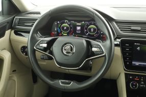Škoda Superb - 2020