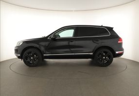 Volkswagen Touareg - 2015