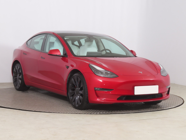 Tesla Model 3 2023