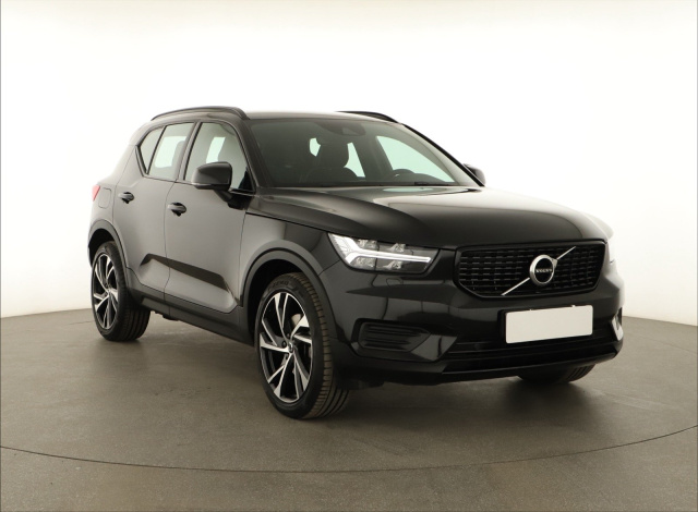 Volvo XC40, 2021