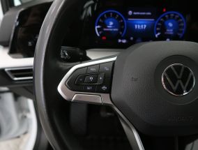 Volkswagen Golf - 2022