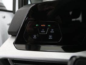 Volkswagen Golf - 2022