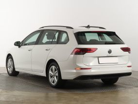 Volkswagen Golf - 2022