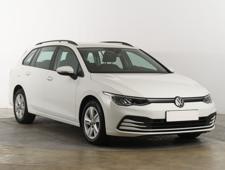 Volkswagen Golf - 2022