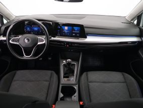 Volkswagen Golf - 2022