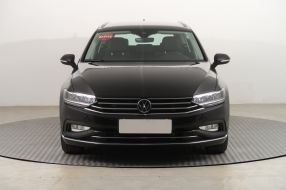 Volkswagen Passat - 2022