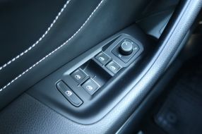 Volkswagen Passat - 2022
