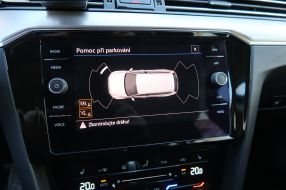 Volkswagen Passat - 2022
