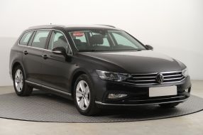 Volkswagen Passat - 2022
