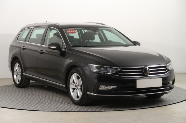 Volkswagen Passat 2022