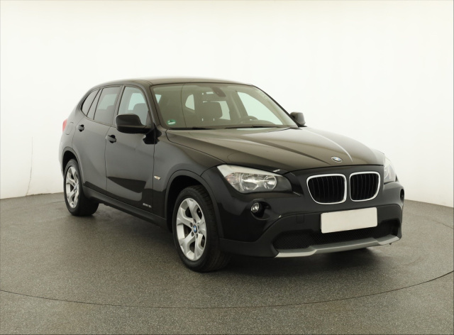 BMW X1 2011