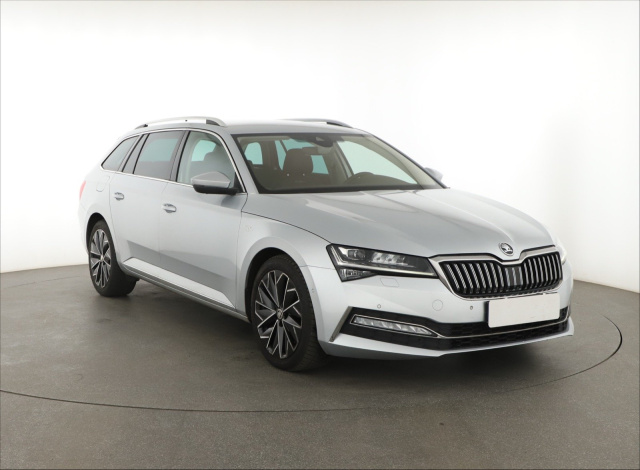 Škoda Superb 2020