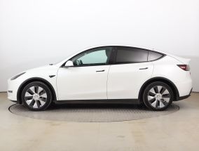 Tesla Model Y - 2021