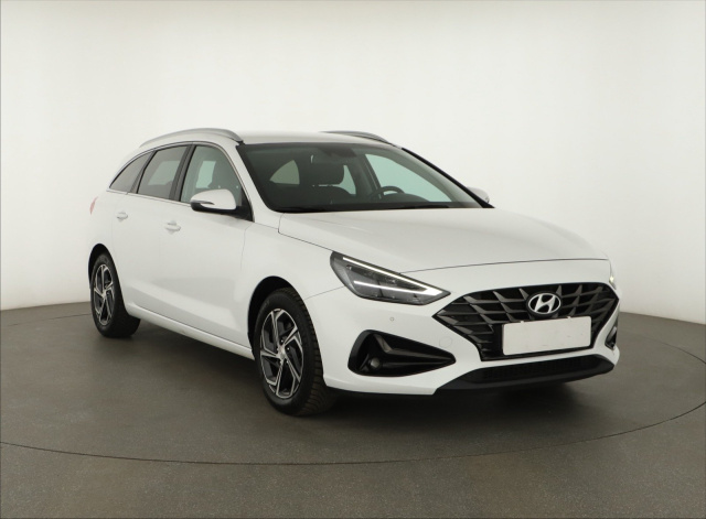 Hyundai i30 2022