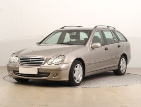 Mercedes-Benz C - 2004